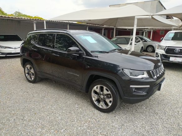 221003756 - JEEPCOMPASS LONGITUDE2020