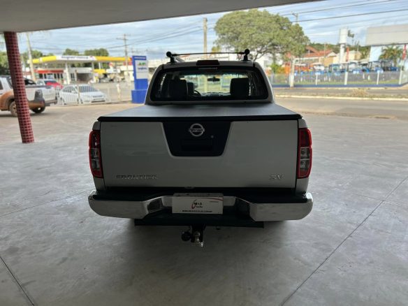 240202861 - NISSANFRONTIER ATTAC.CD 4X42015