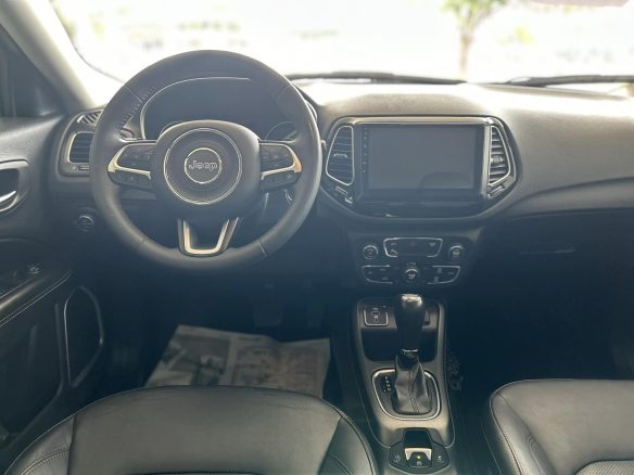 241009913 - JEEPCOMPASS LONGITUDE2018