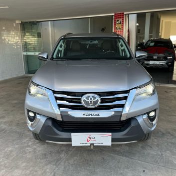 250311948 - TOYOTAHILUX SW4 SRX 4X42020